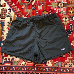 Patagonia, size M, black